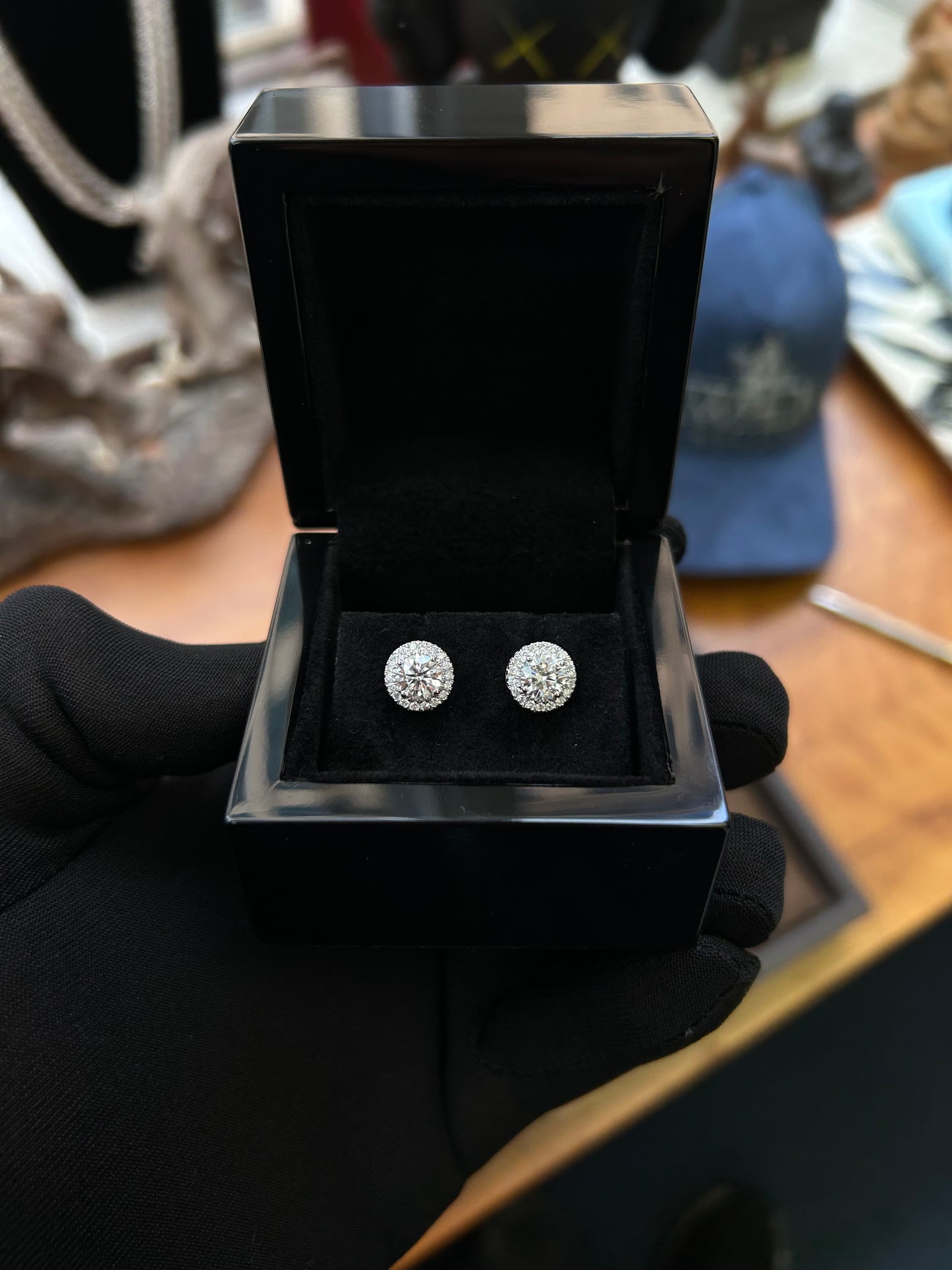 Lab grown diamond Stud earrings 18k white gold 1.60TCW