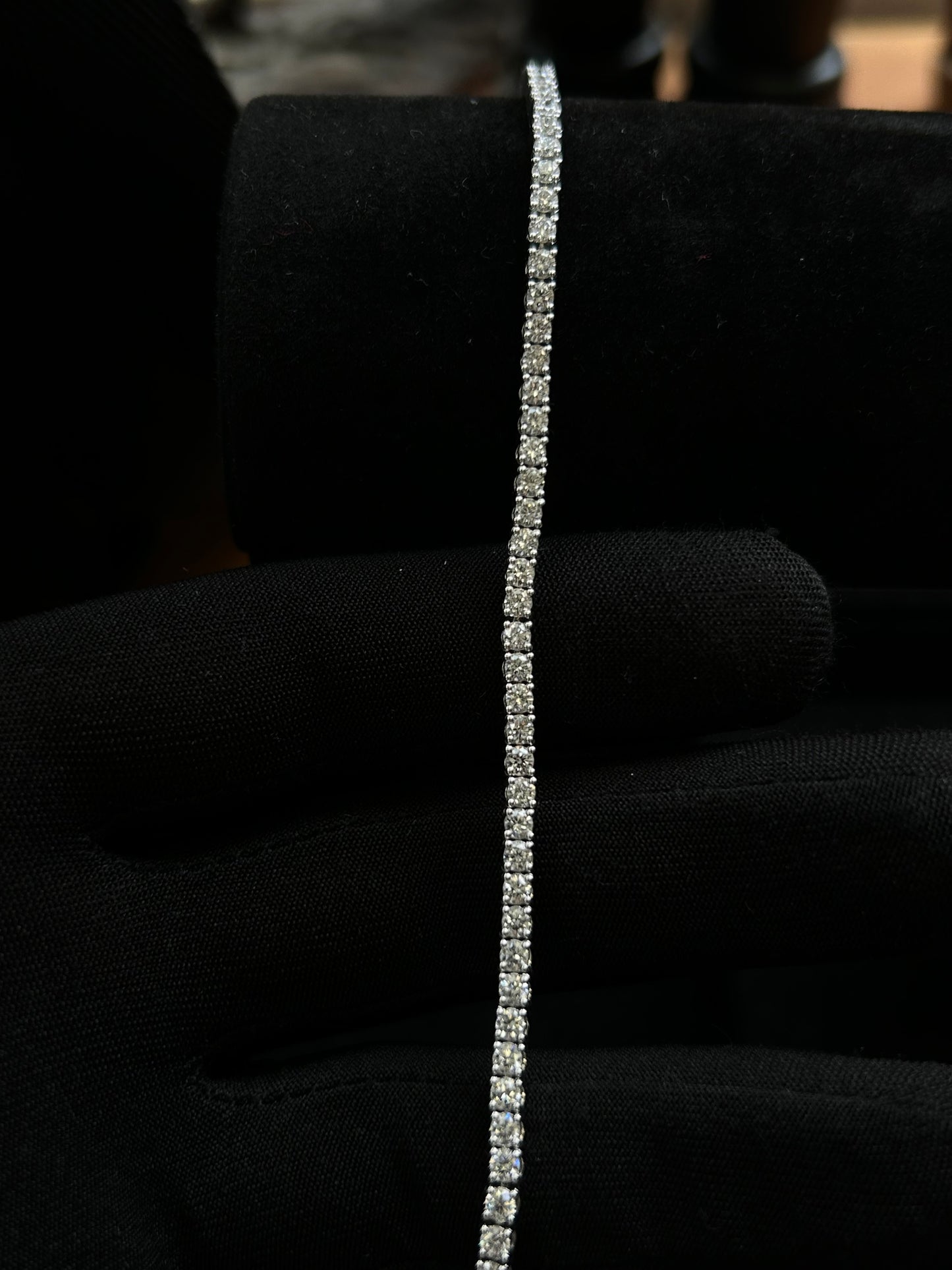 2.5 carat natural diamond tennis bracelet 18k white gold setting