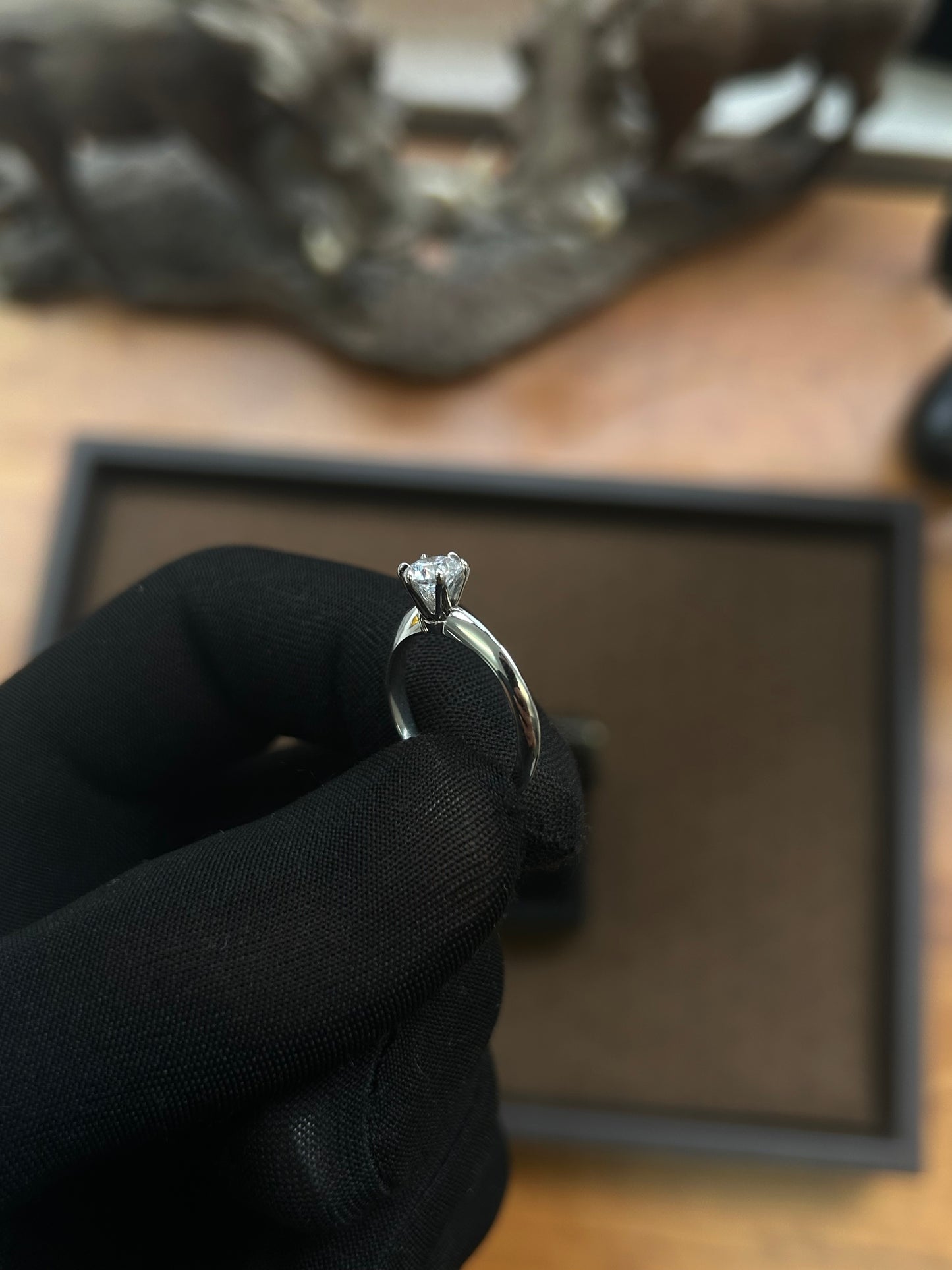 VS2 Natural diamond engagement ring 0.71TCW 18k white gold