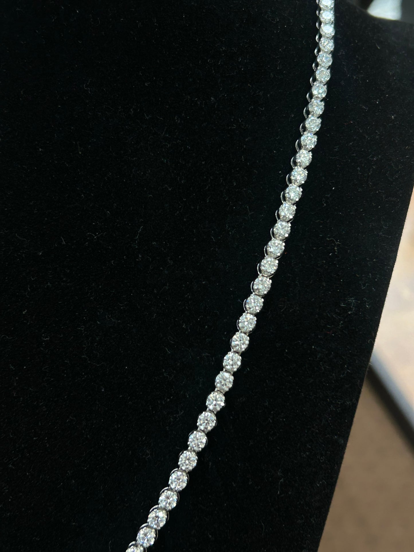 Lab grown diamond tennis chain 60cm 25.35 Carats 18k white gold