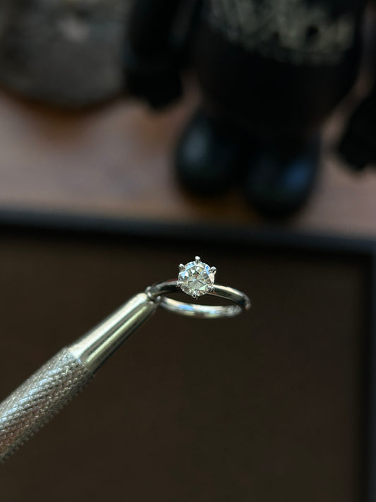 Natural diamond platinum engagement ring 0.59tcw