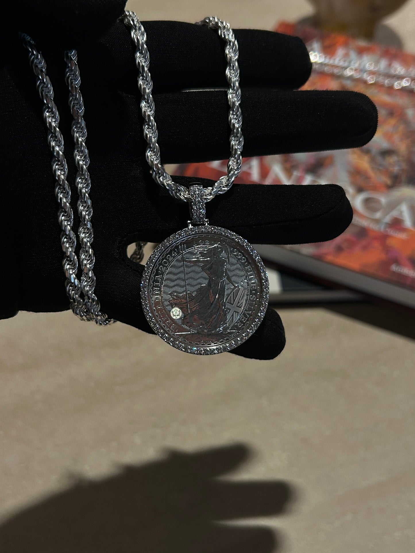 Silver Britannia 10z coin bullion diamond pendant 1.50TCW