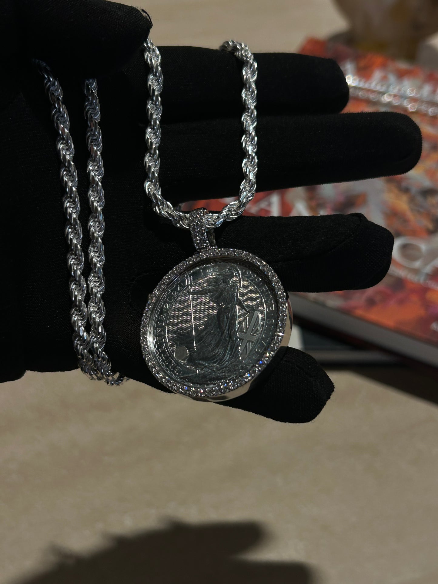Silver Britannia 10z coin bullion diamond pendant 1.50TCW