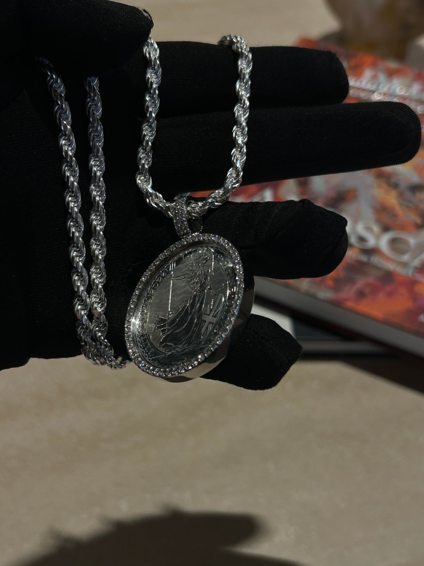 Silver Britannia 10z coin bullion diamond pendant 1.50TCW